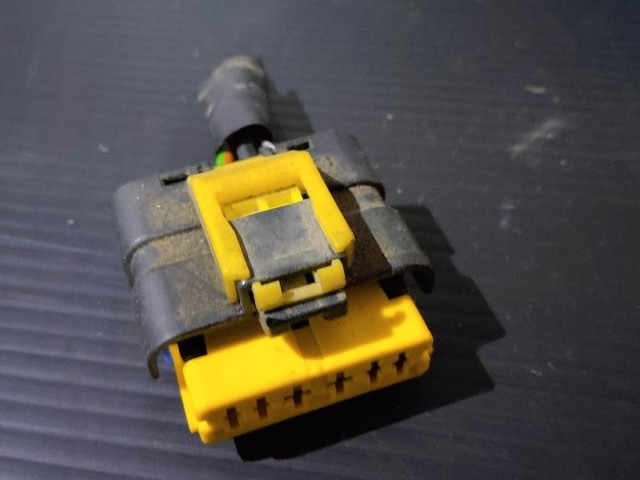 86088 Fiat Panda II.  2003-2012 benzines, üzemanyagszivattyú elektromos csatlakozó