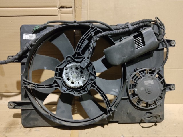 163279 Lancia Thesis 2001-2007 2,4 20v Diesel Hűtőventilátor kerettel