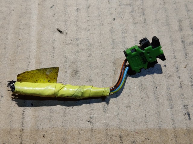 72825 Alfa Romeo 159, Brera, Spider ülés légzsák Elektromos csatlakozó 51703137