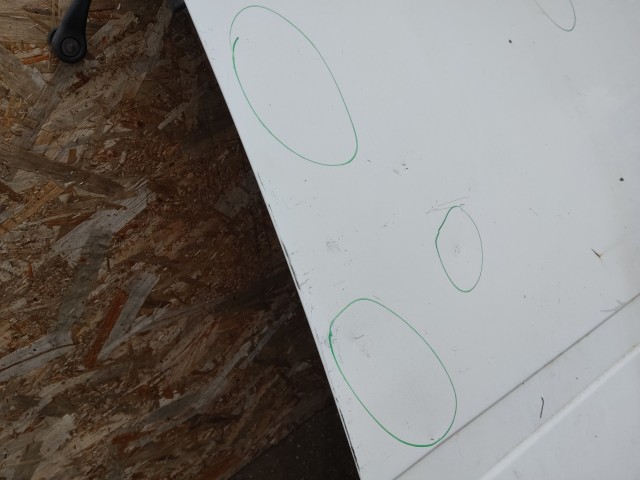 167135 Fiat Scudo 1995-2006 bal oldali toló ajtó, a képen látható sérüléssel