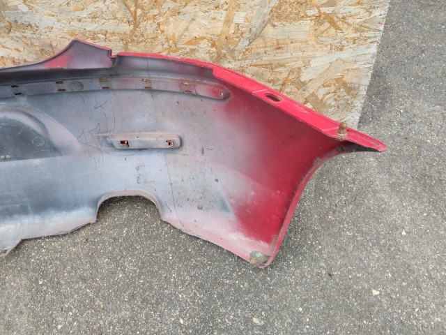 168430 Alfa Romeo 147 2000-2005 piros színű hátsó lökhárító 735257629