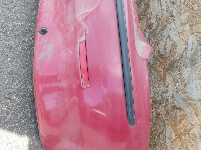 168435 Alfa Romeo 147 2000-2005 piros színű hátsó lökhárító 735257629