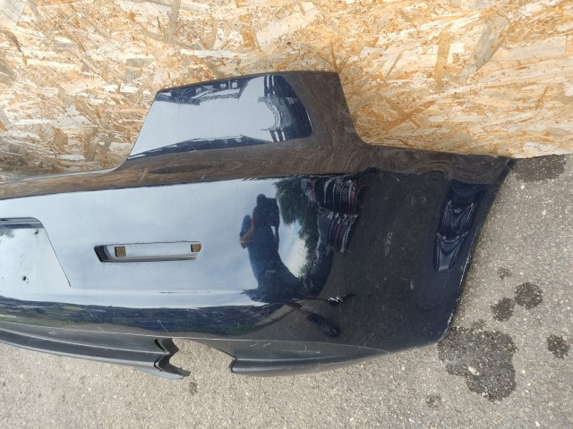 168451 Alfa Romeo 159 hátsó lökhárító 2 kipufogós, nem parkszenzor helyes, alsó rögzítőpont sérült