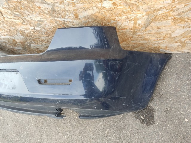 168453 Alfa Romeo 159 hátsó lökhárító 2 kipufogós, nem parkszenzor helyes, alsó rögzítőpont sérült