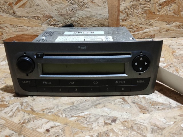 167155 Fiat Grande Punto Cd-s Rádió Delphi Nincs Kód hozzá!!!!! 735481299