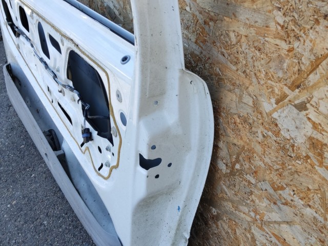 168531 Fiat Seicento 1998-2010 fehér színű, jobb oldali ajtó a képen látható sérüléssel
