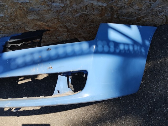 168572 Alfa Romeo 159 első lökhárító, alap kivitel ( nem mosós, nem Pdc-s) a képen látható sérüléssel