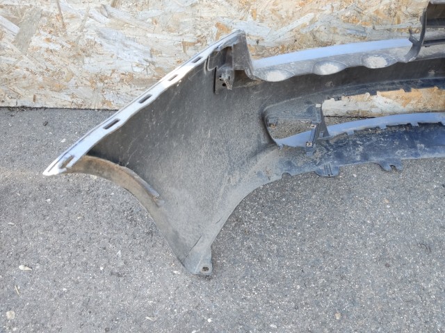 168576 Alfa Romeo 159 első lökhárító, alap kivitel ( nem mosós, nem Pdc-s) a képen látható sérüléssel