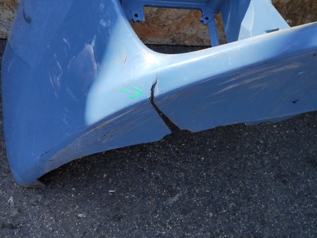 168577 Alfa Romeo 159 első lökhárító, alap kivitel ( nem mosós, nem Pdc-s) a képen látható sérüléssel