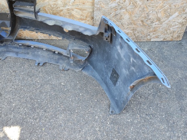 168577 Alfa Romeo 159 első lökhárító, alap kivitel ( nem mosós, nem Pdc-s) a képen látható sérüléssel