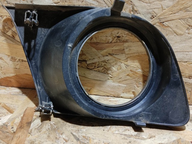 167218 Alfa Romeo 159 2005-2011 bal ködlámpa keret 156057615