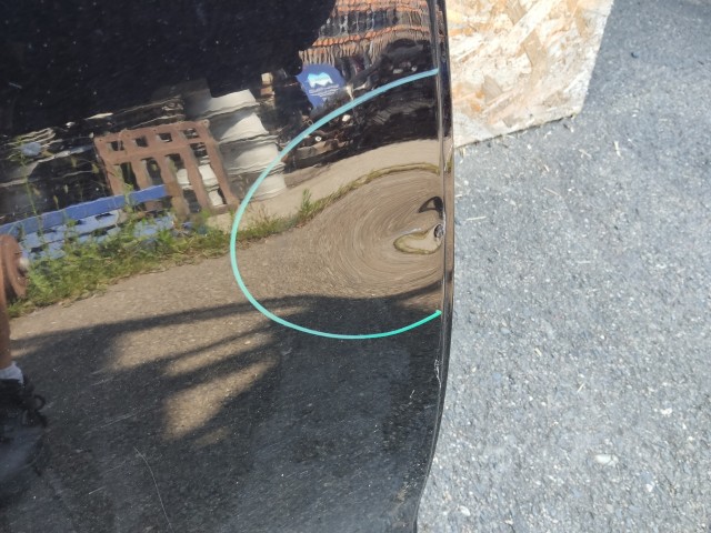 168675 Alfa Romeo Giulietta 2010-2020 fekete színű Jobb hátsó ajtó, a képen látható sérüléssel