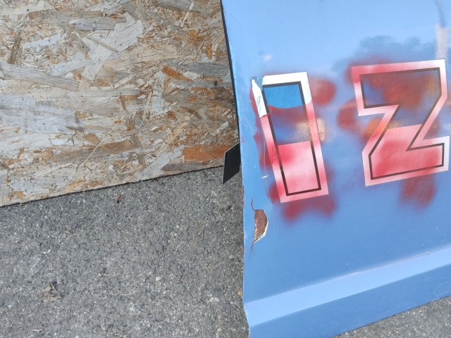 168676 Fiat Freemont 2011-2015  Jobb első kék színű ajtó, a képen látható sérülésekkel!!!!