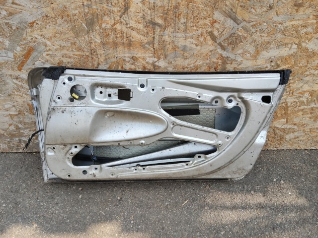 168709 Fiat Barchetta 1995-2004 ezüst színű jobb oldali ajtó, a képen látható sérüléssel