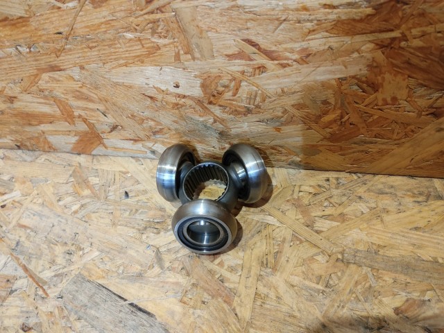 Alfa Romeo, Fiat, Lancia gyári új, féltengely csillag 46308126