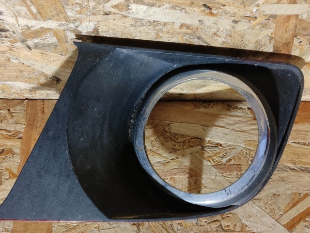 167262 Alfa Romeo 159 2005-2011 bal ködlámpa keret 156057615