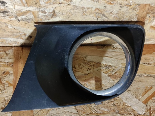 167222 Alfa Romeo 159 2005-2011 bal ködlámpa keret 156057615