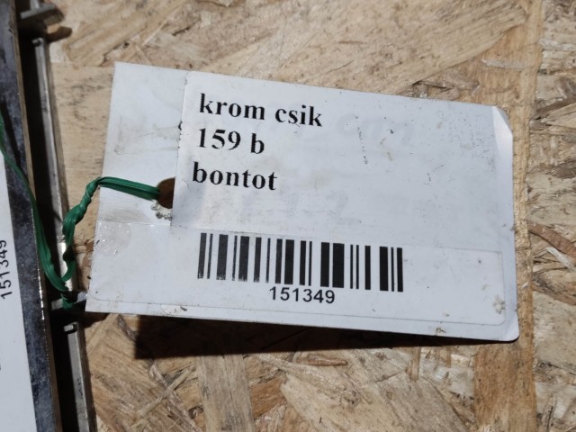 Díszcsík és díszléc Használt 