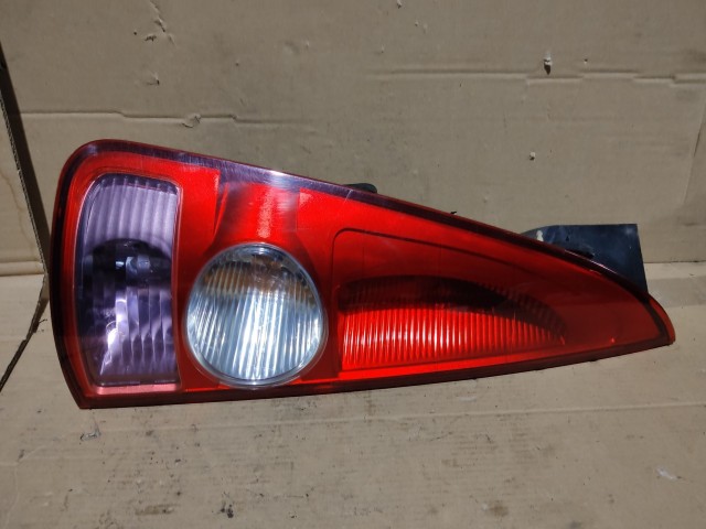 163357 Renault Espace 2002-2006 Bal hátsó Lámpa 8200027153