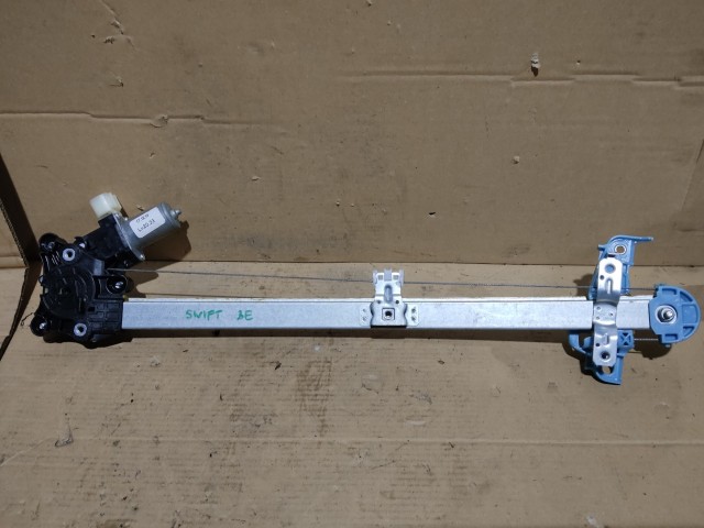 Suzuki Swift 2017-2024 bal első elektromos ablakemelő