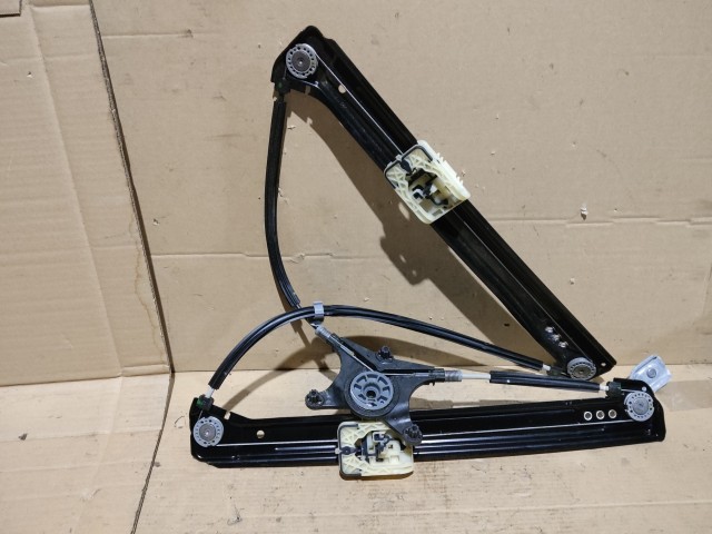 163427 Skoda Karoq 2018- bal első ablakemelő mechanika