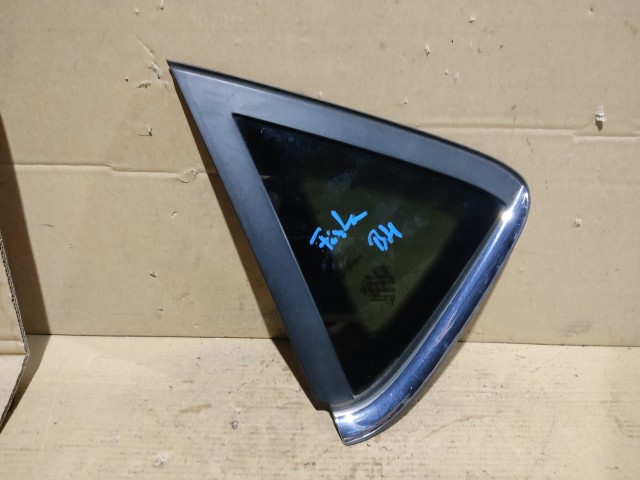 163476 Ford Fiesta 2008-2017 sötét zöld bal hátsó fix üveg  