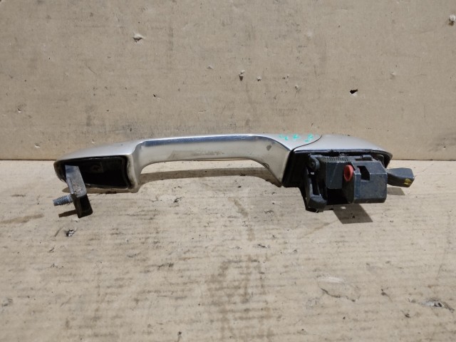 163599 Alfa Romeo 147 2000-2010 jobb első külső kilincs, a képen látható karcokkal