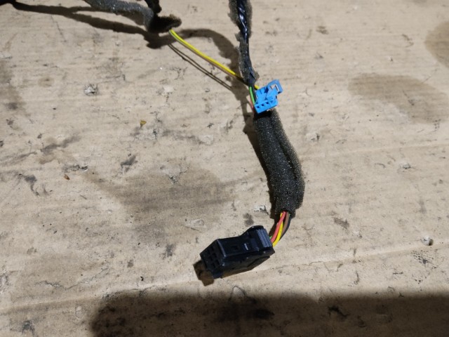 163611 Citroen C4 Picasso 2006-2010 bal oldali 9 vezetékes visszapillantó tükör