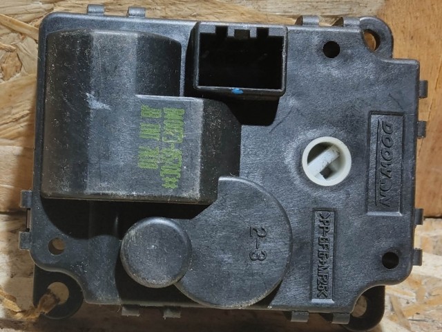 Kia Rio 2005-2011 2005-2011 Fűtés állító motor b400730570c