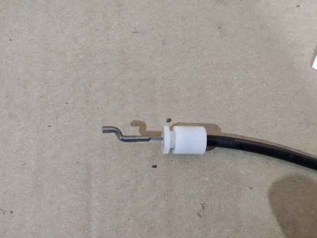 Fiat Idea bal első zár-külső kilincs közötti bowden