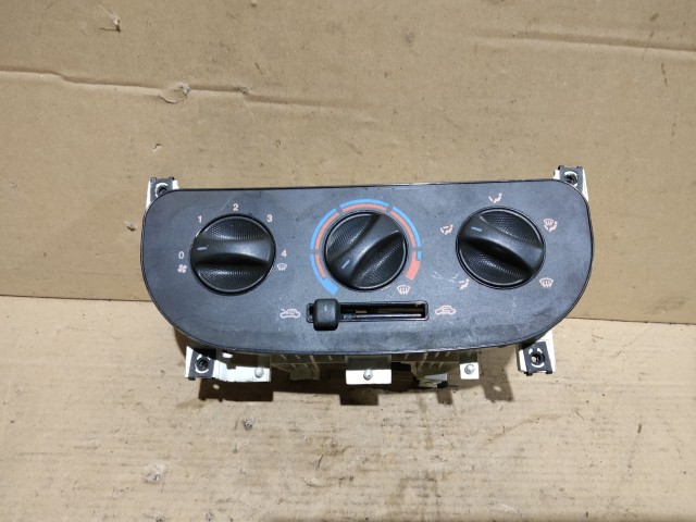 Fiat Doblo 2000-2005 nem klímás fűtéskapcsoló