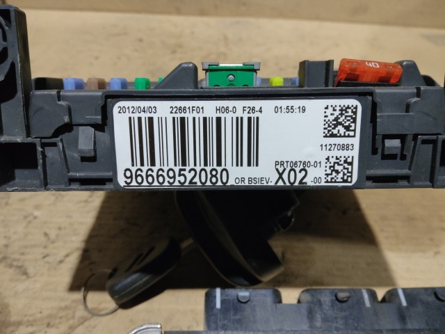 Citroen C3 2002-2010 Motorvezérlő Használt 9666952080 Valeo 2090074384 