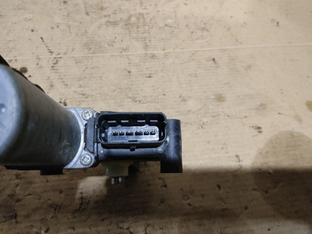 Alfa Romeo Brera  2005-2010 jobb oldali ablakemelő motor 60694157