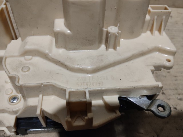 Fiat Panda III. 2012-2024 jobb első ajtózár 52142495
