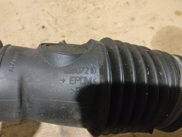 Fiat Stilo 2001-2007 Levegőcső  Használt 