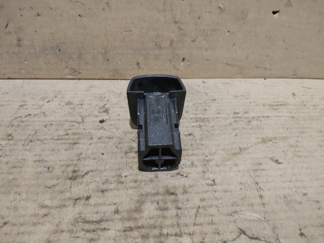 Fiat Bravo 2007-2014 2007-2014 Zárbetét kupak Használt 5 ajtós JE, JH, BH