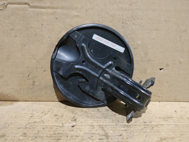 173045 Fiat Freemont 2011-2015 fekete színű tankajtó