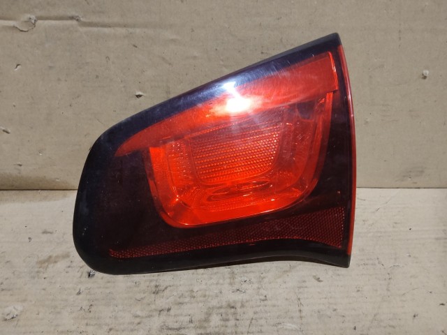 173055 Citroen C3 2010-2013 Jobb hátsó belső lámpa 9685225480