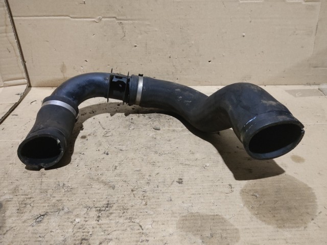 Fiat Bravo, Lancia Delta levegőcső, turbóból az intercollerba 51808400