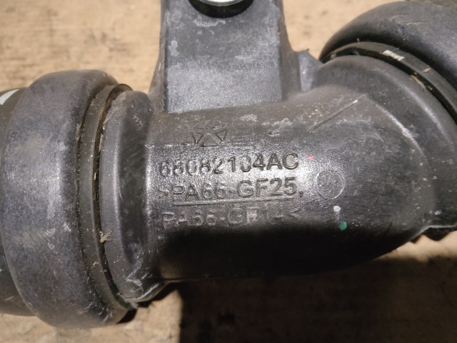 173183 Fiat Freemont 2011-2015 2,0 16v Diesel levegőcső intercollerból a szívócsonkba