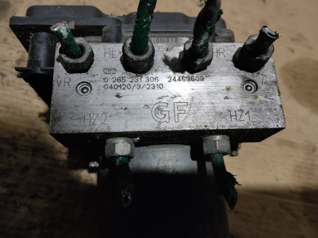 Opel Corsa C 2000-2006 Bosch Abs  0265231306 , 24469609