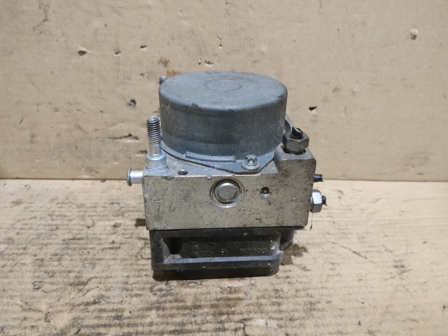 Renault Clio III. 2007-2014 Abs  Bosch 0265232077 , 8200747140