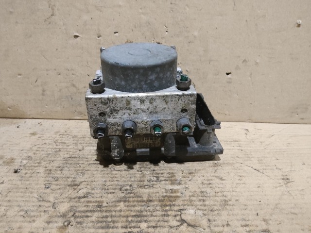 Renault Clio III. 2007-2014 Abs  Bosch 0265232077 , 8200747140