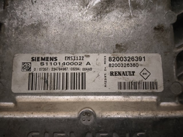 Renault Twingo 1993-2007 Motorvezérlő Használt  Siemens S110140002A 