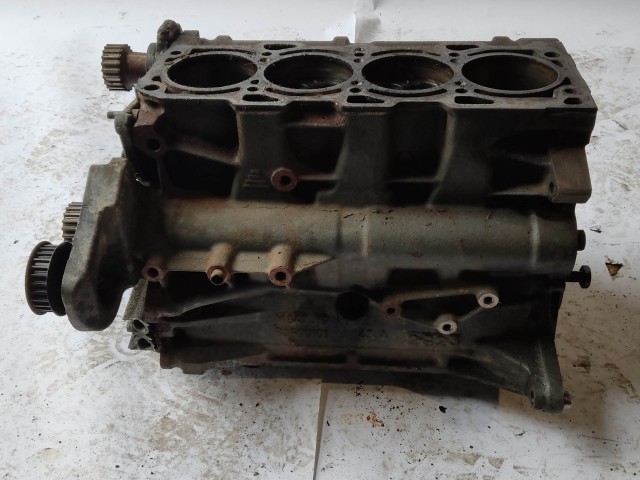 Alfa Romeo GT , 156 2,0 16v JTS motor, motoralkatrészek 937A1000