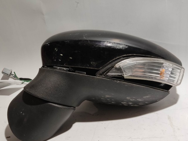 128922 Ford Fiesta 2008-2017 bal oldali 6 vezetékes visszapillantó tükör, a képen látható sérüléssel