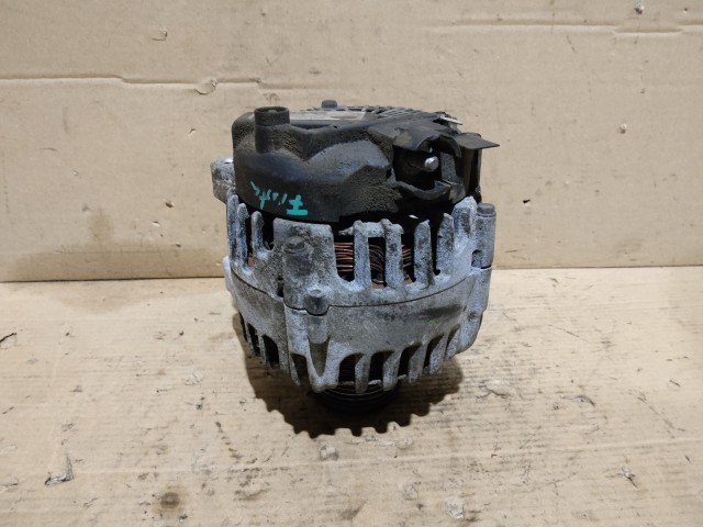 Ford Fiesta 2008-2017 1,4 Tdci Diesel Generátor 120A     8V21-10300-AB