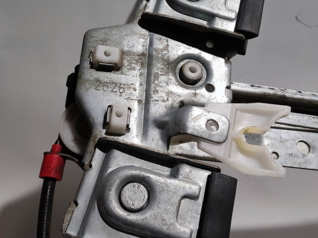 Ford Fiesta 2008-2017 jobb hátsó manuális ablakemelő 8a61a27000/01