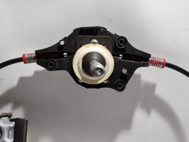 Ford Fiesta 2008-2017 jobb hátsó manuális ablakemelő 8a61a27000/01