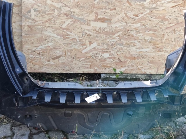 Lancia Delta 2008-2014 Hátfal